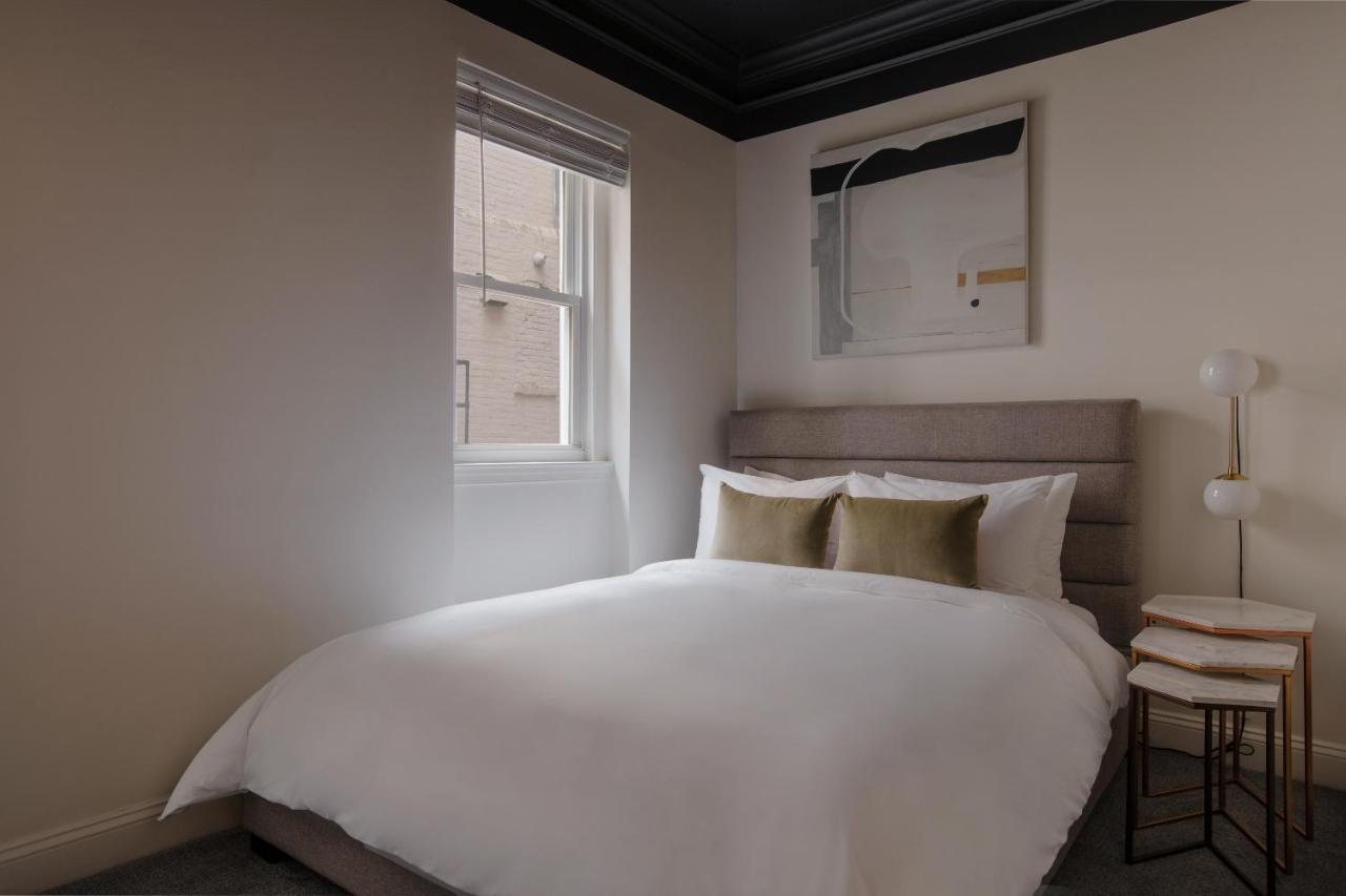 Dupont Circle Embassy Inn By Found Washington Exterior photo