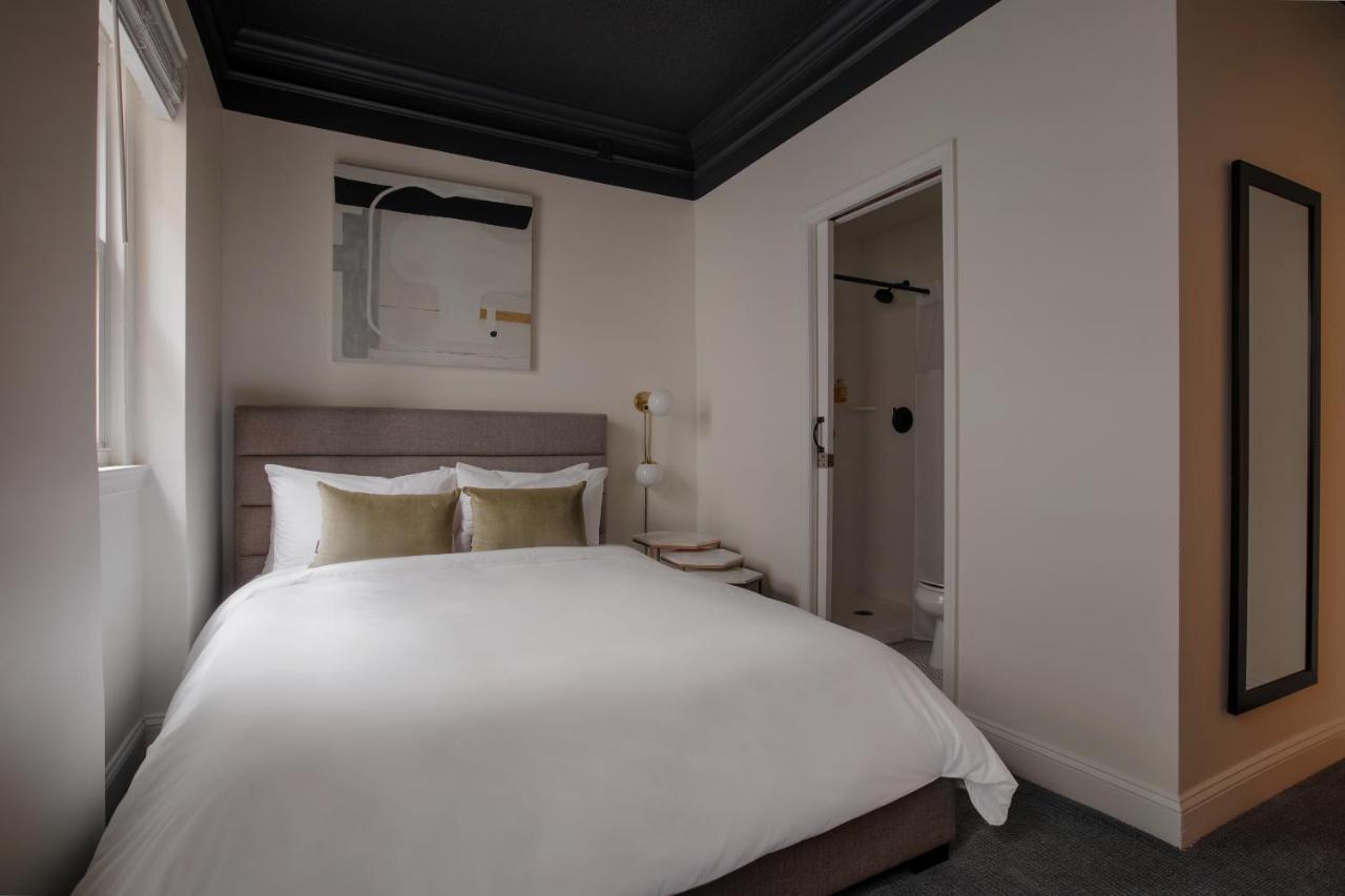 Dupont Circle Embassy Inn By Found Washington Exterior photo